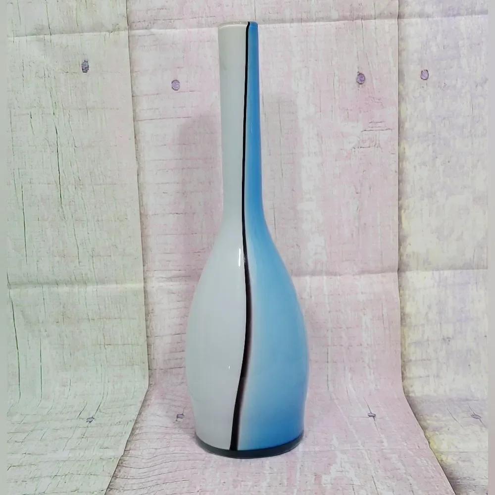 Blue and White Modern Contemporary Vase‎
